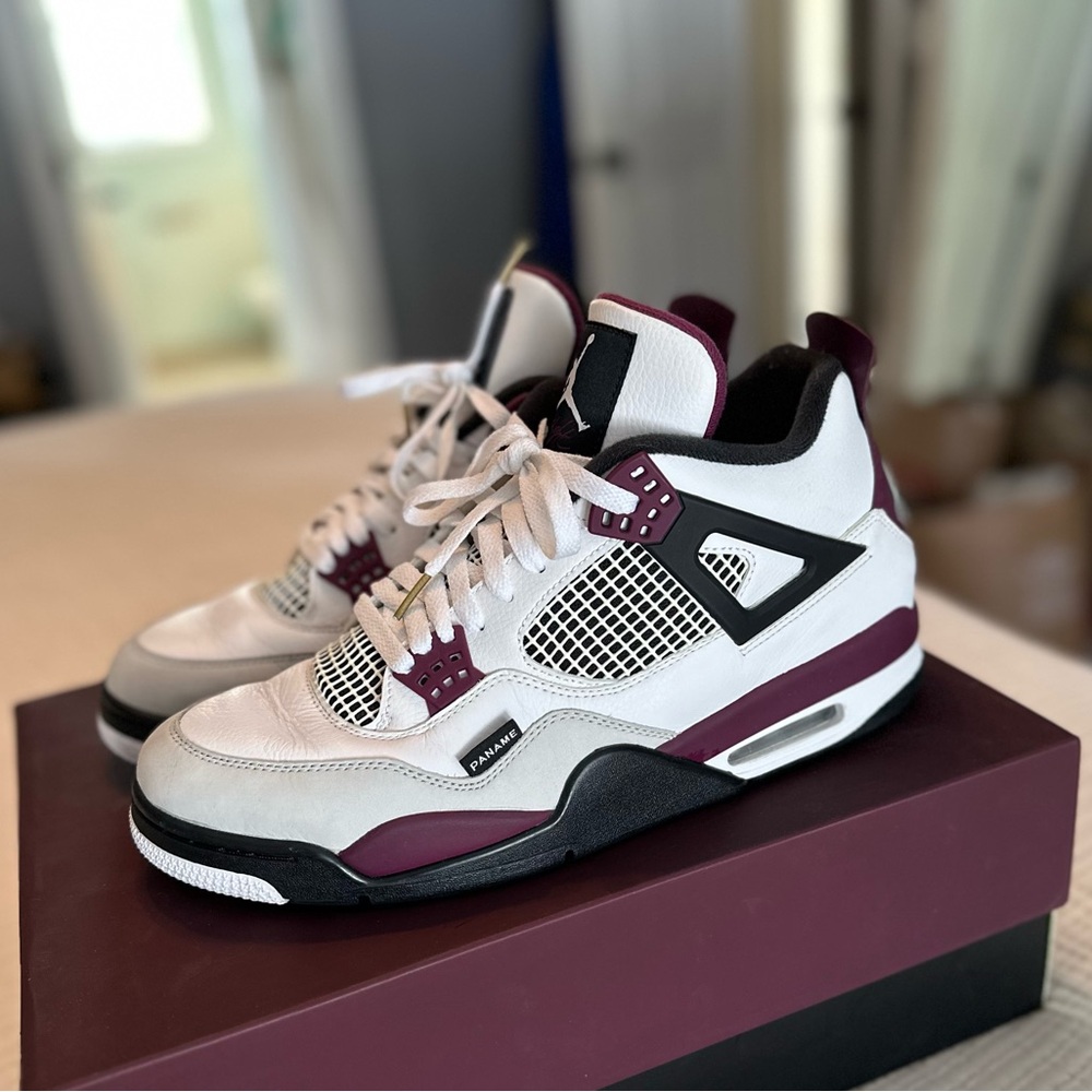 Jordan 4 Paris Saint-Germain